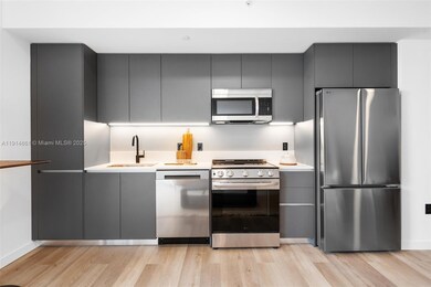 307 SW 5th St unit STUDIO 09 LINE, Fort Lauderdale, FL 33315 - photo 3