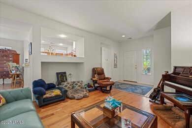 10-Living Room