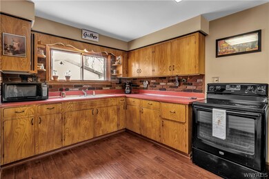 494 Kohl St, North Tonawanda, NY 14120 - photo 4