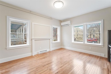 702 20th St, Des Moines, IA 50314 - photo 2