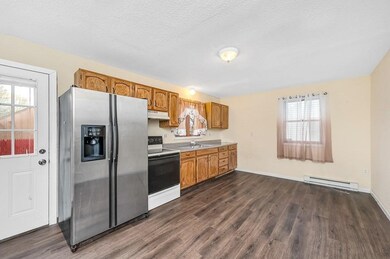 48-50 Wrentham Rd, Springfield, MA 01119 - photo 5