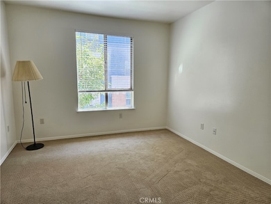 Savoy unit 348, Los Angeles, CA 90012 - photo 5