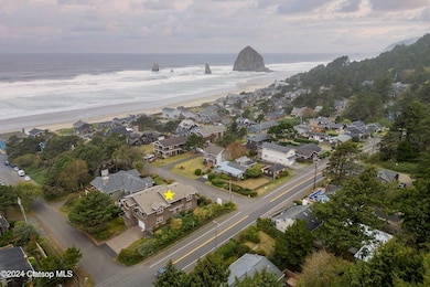 Welcome to Cannon Beach