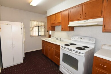 3120 13th St, Columbus, IN 47201 - photo 5