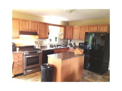 11 Tegan's Way, Bowdoinham, ME 04008 - photo 2