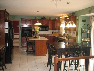 Kitchen Cheery cabinets, Granite counter tops & Bu