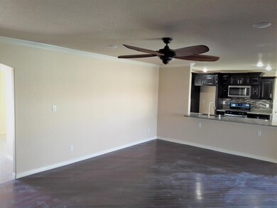 10111 Woodway Dr, El Paso, TX 79925 - photo 6