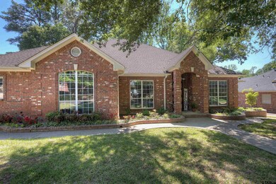 802 Kingswood Dr, Tyler, TX 75703 - photo 3