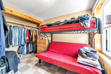 128 Cabot St, Holyoke, MA 01040 - photo 4