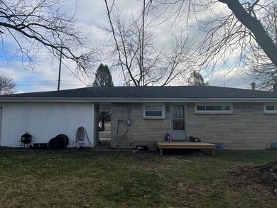 unlisted-address, Columbus, IN 47201 - photo 2