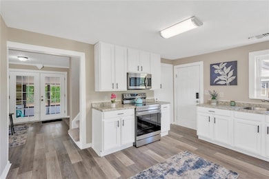 5721 20th St, Zephyrhills, FL 33542 - photo 4