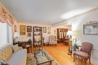 15 Twain St, Bloomfield, NJ 07003 - photo 3