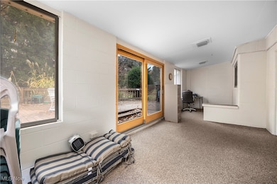 4345 Martin Dr, North Olmsted, OH 44070 - photo 6