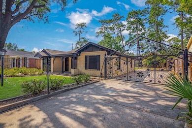 311 Eleanor St, Houston, TX 77009 - photo 5