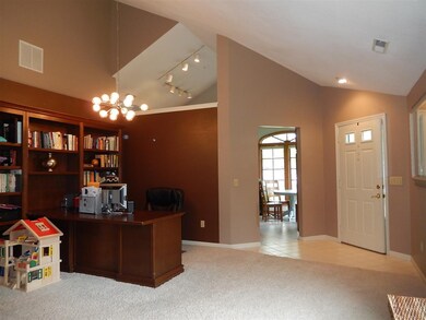 4404 E Shenandoah Cir, Fort Wayne, IN 46835 - photo 6