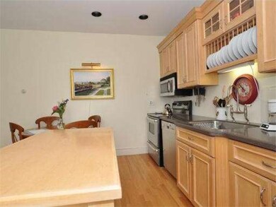 365 North St unit 6, Boston, MA 02113 - photo 3