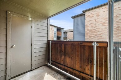 11715 S Glen Dr unit 211-2, Houston, TX 77099 - photo 7
