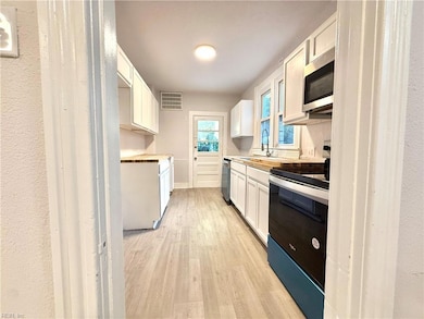 1022 28th St, Newport News, VA 23607 - photo 7