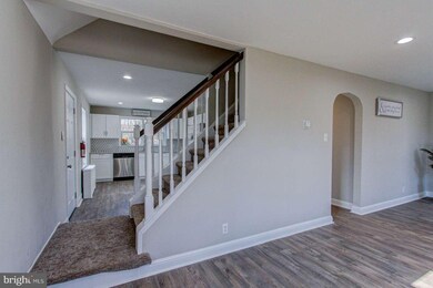 557 Manatawny St, Pottstown, PA 19464 - photo 4