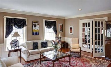 245 Leavitt St, Hingham, MA 02043 - photo 4