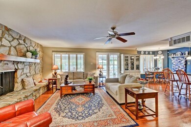 Family Room off of Kitchen