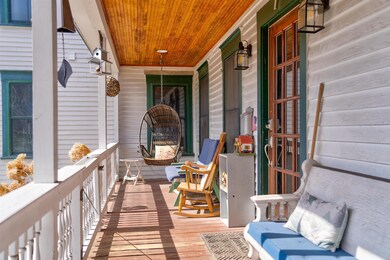 7 Pleasant St, West Lebanon, NH 03784 - photo 2