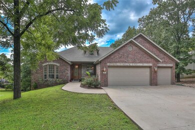 12 Holcombe Ln, Bella Vista, AR 72714 - photo 2