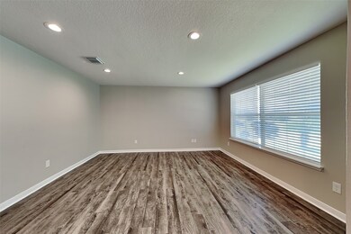 7826 Spring Fern Ln, Houston, TX 77040 - photo 6