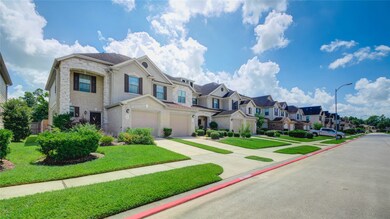 16110 Limestone Lake Dr, Tomball, TX 77377 - photo 2