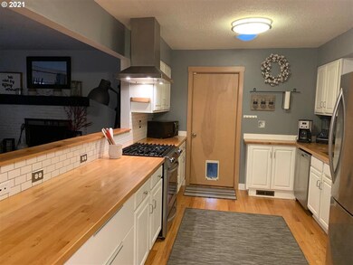 1210 Dollar St, West Linn, OR 97068 - photo 7