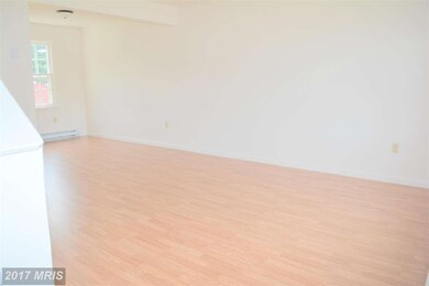 334 W 10th St, Front Royal, VA 22630 - photo 3