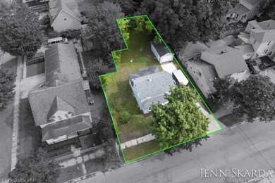 311 S Hanover St, Hastings, MI 49058 - photo 3