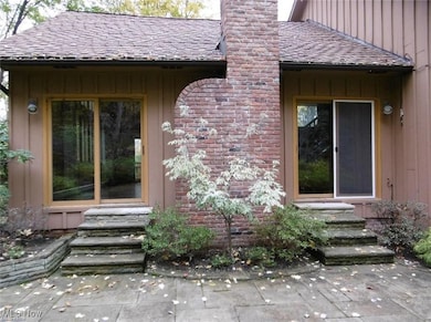 10613 Sherman Rd, Chardon, OH 44024 - photo 6