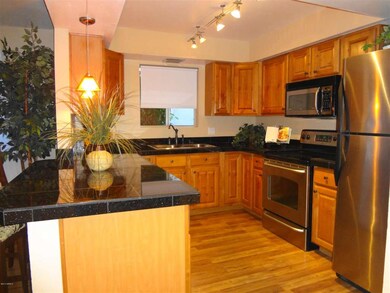 STAINLESS APPLIANCES