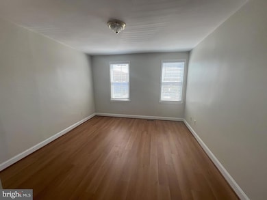 516 S Highland Ave, Baltimore, MD 21224 - photo 3