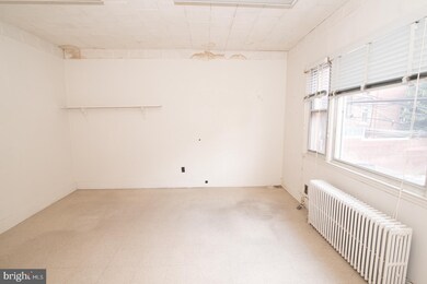 1126 N Calvert St, Baltimore, MD 21202 - photo 6