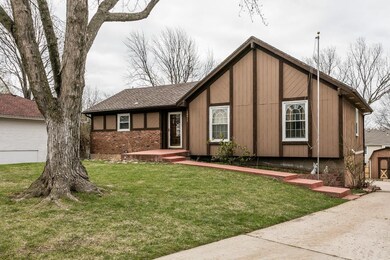 10415 W 49th Place, Shawnee, KS 66203 - photo 2