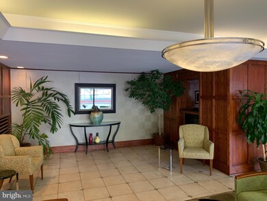 Jefferson House unit 801, Washington, DC 20037 - photo 3