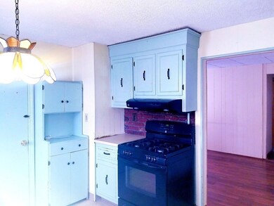 724 Saratoga St, Boston, MA 02128 - photo 4