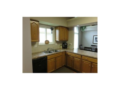 603 Meadowlark Dr, Raymore, MO 64083 - photo 6