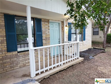 908 Dartmouth St, San Marcos, TX 78666 - photo 2