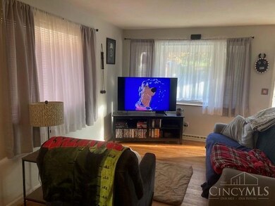 761 Wilbud Dr, Cincinnati, OH 45205 - photo 3