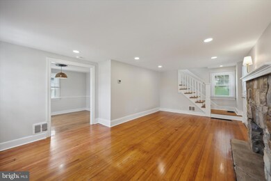 1512 Stirling St, Coatesville, PA 19320 - photo 4