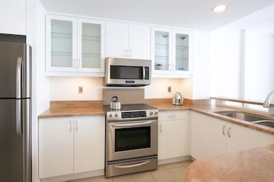 Riva Pointe unit 1005, Weehawken, NJ 07086 - photo 5
