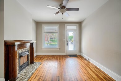 01_Living_Room_DSC01683
