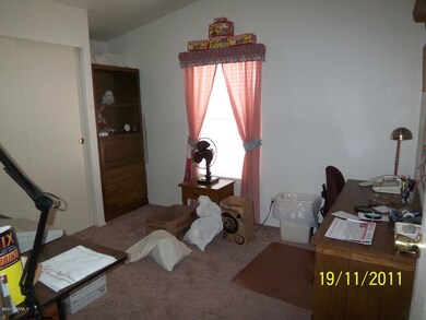 OFFICE/BEDROOM