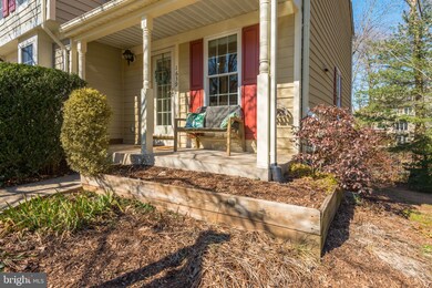 1639 Fieldthorn Dr, Reston, VA 20194 - photo 2