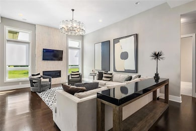 935 66th St, West Des Moines, IA 50266 - photo 5