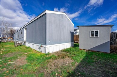 1033 Gilsonite Ave, MacK, CO 81525 - photo 6