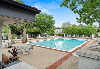 395 Redding Rd unit 23, Lexington, KY 40517 - photo 4